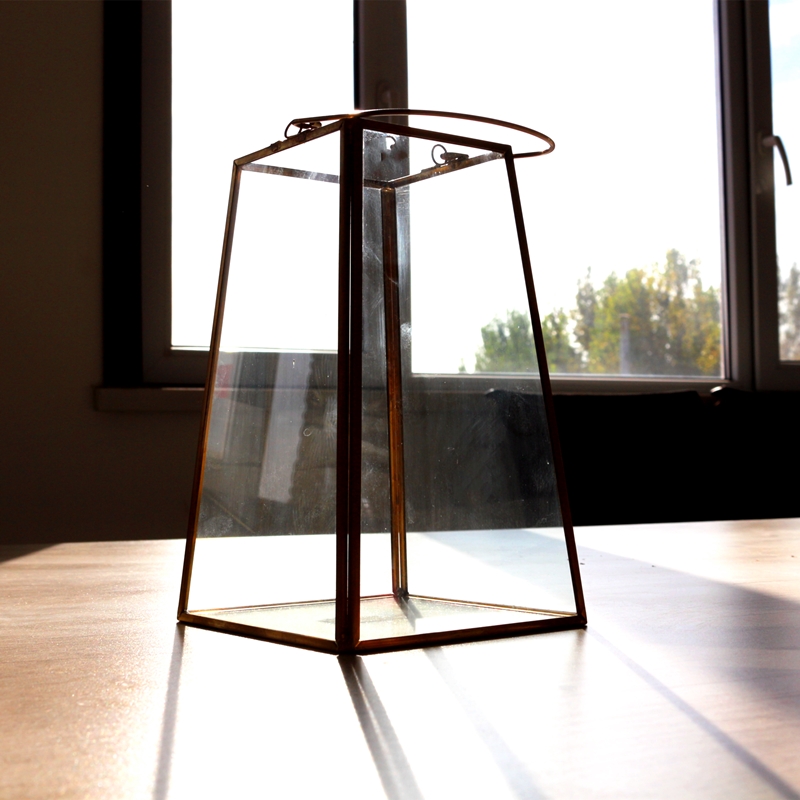New design Portable lantern shape terrarium Floor plant glass flower pot