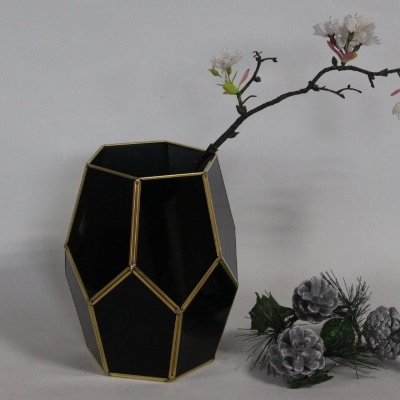 2020 New design black non-transparent vases geometric glass vase plant glass terrarium