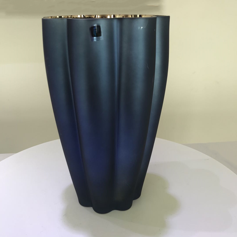 2021 Hot Product wholesale Nordic Colored Recycled Round Decor Tall Glass Flower Vase