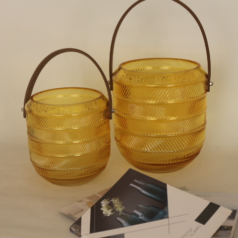 High quantity high standard machine produced yellow glass candle jar with handle