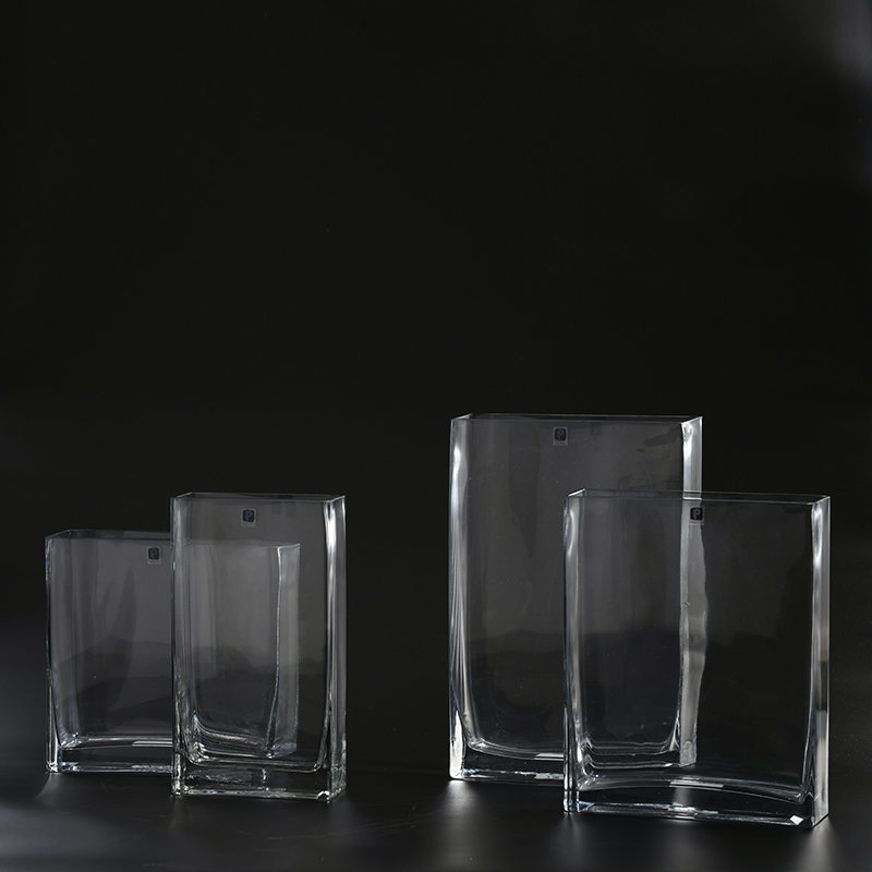 Cheap Wholesale Custom Fashion Luxury glass vase with Long Service Life