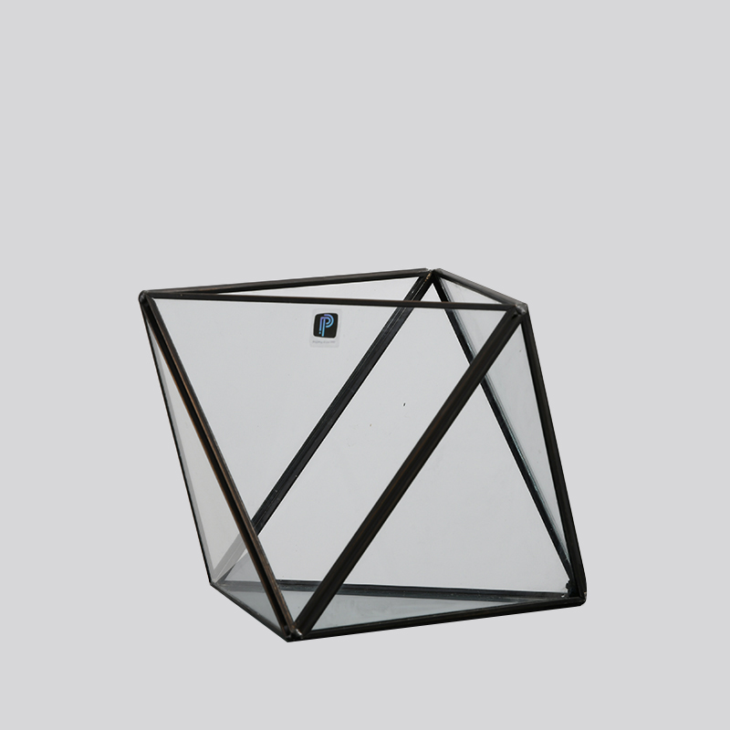 Flower Terrarium Glass Plant container for decoration can be customized in different sizes