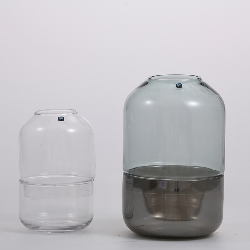 Heavy duty hot sale glass vase with floral and gradient color glass flower vase for home decoration