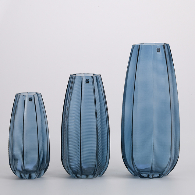 High fashion glassware foggy colored heavy duty glass vase Chinese manufacture