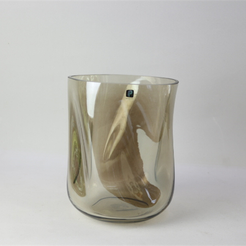 2020 New Arrival Light Reflecting Cheap Art Round Shape Hand Blown Glass Vase for Home Decoration