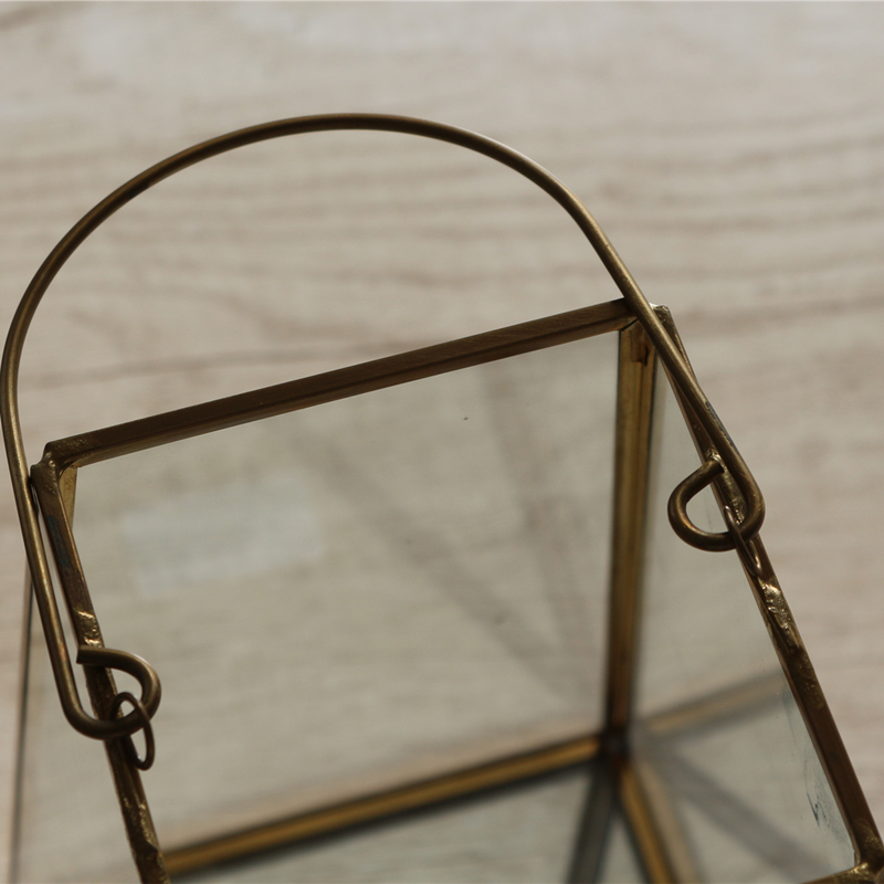 2021 New Products Brass Frame Glass Decorative Trapezoidal Gold Geometric Hanging Clear Glass Terrarium on sale