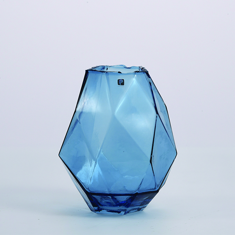 Hot selling Glassware frosted pink glass flower vase for home decoration manufacture supply