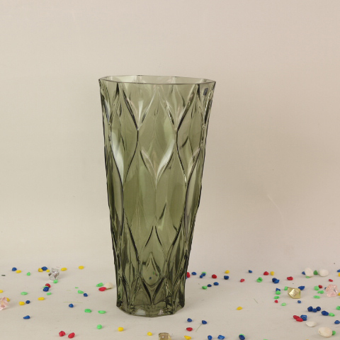 2020 New Arrival Style Unique Green Thin Rim Design Art Flower Glass Vase