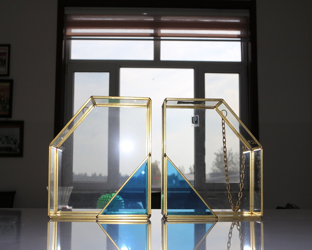 Factory direct geometric terrarium micro landscape decoration container