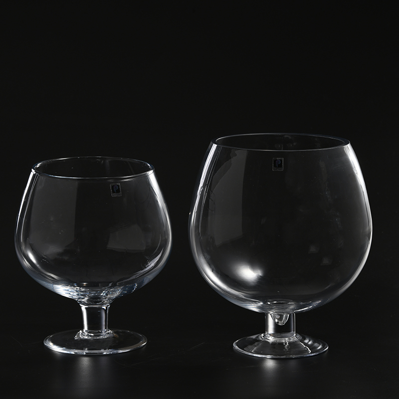 Transparent heavy duty hand-blown glass candle holder with glass stand Professional Manufacturer