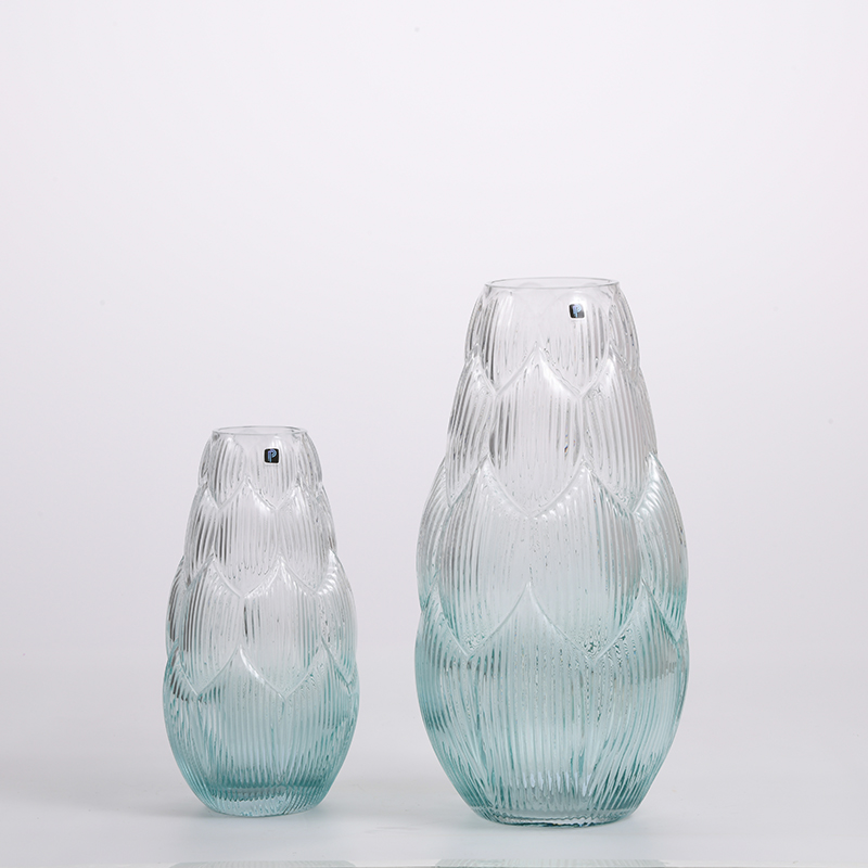 Hot sale heavy-duty decorative hand-blown glass flower vase from Chinese glassware factory supply