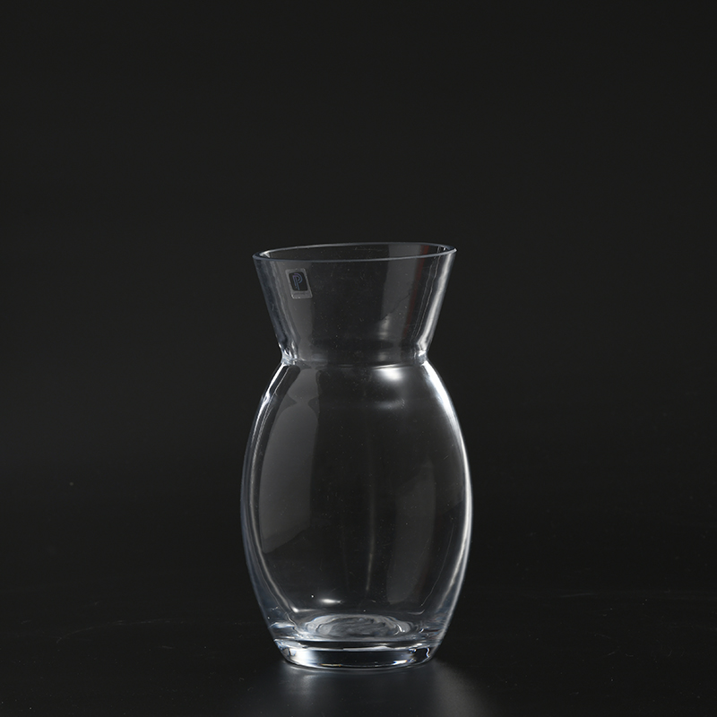 European style glassware creative classic design glass flower vase for home deco on sale