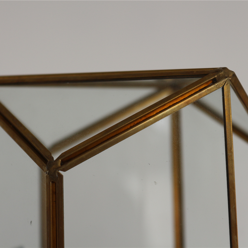 Flower House on Sale Copper Framed Geometric Glass Terrarium for Home Decoration