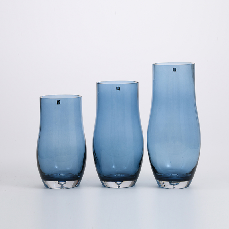 High fashion glassware foggy colored heavy duty glass vase Chinese manufacture