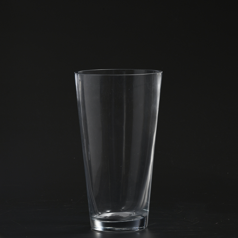 Clear Glass vase for home or hotel decoration with big mouth in different sizes