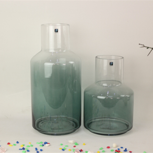 Customized size fashionable colored glass flower vase home decorative glass flower pot