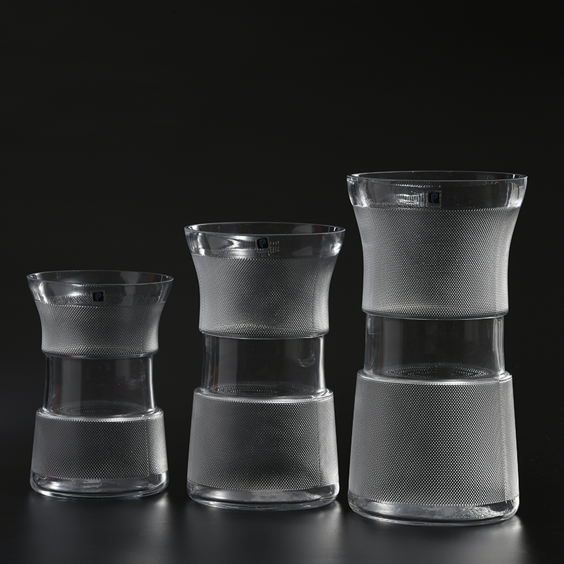 Fashion design modern decoration transparent glass vase for home or cafe on sale