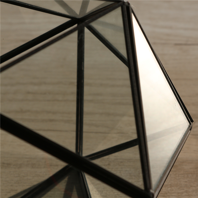 Home decoration Football Design glass clear plant container hanging geometric glass terrarium