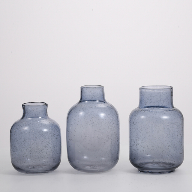 Transparent glass vase with small point painting on tall bottle design glass flower vase for home deco factory directly supply