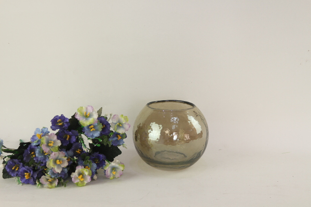 2020 ellipsoid glass vase manufactured in China with good quality
