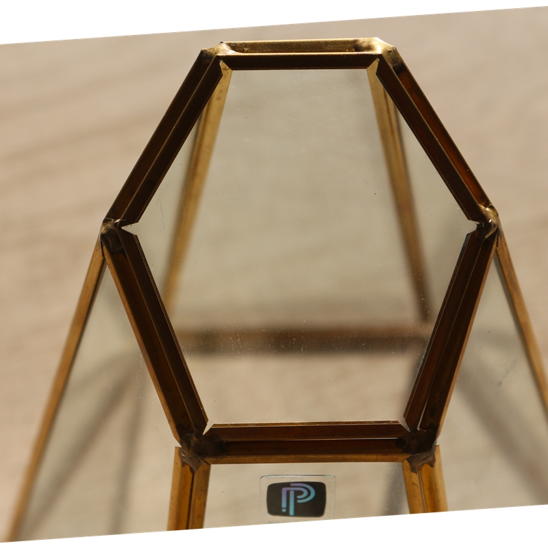 New design Scandinavian style geometric vase ornaments with good quality terrarium
